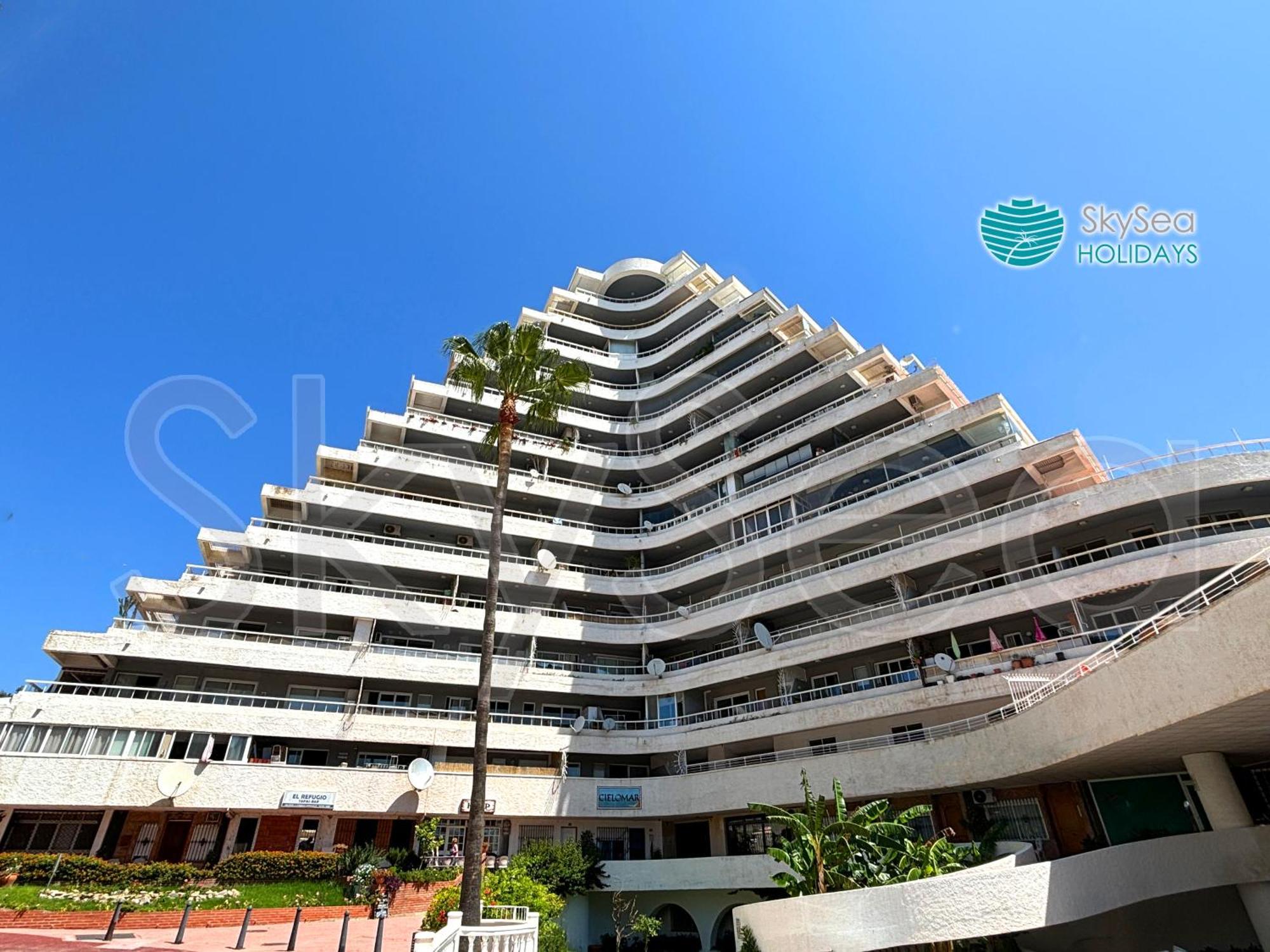Skysea Benalmadena Puerto Marina Lejlighed Eksteriør billede